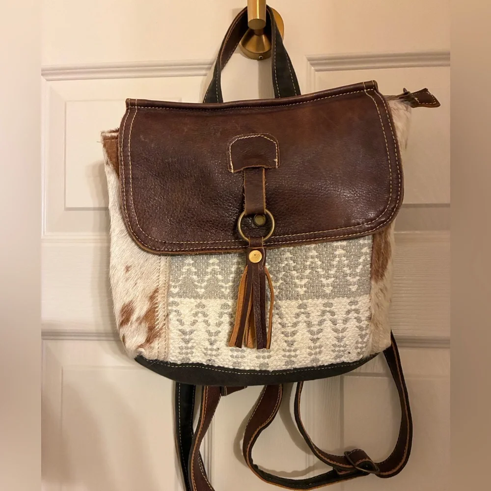 Myra Bag Brown and‎ Cream Patterned Backpack